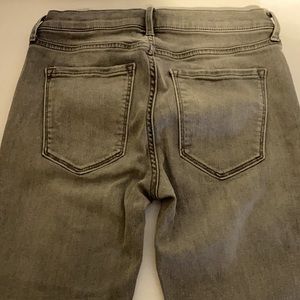Women Banana Republic Skinny fit jeans 26x27 Grey